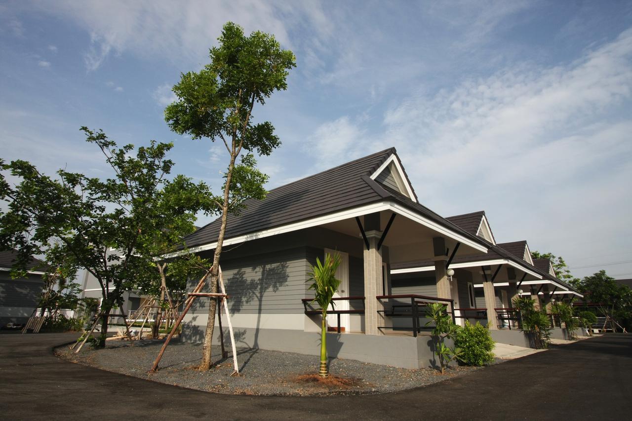 Rongsang Resort Nong Khae Exterior photo